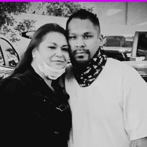 Meet your Posher, Jennifer - Picture 1 of 1